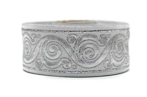 Silver grey celtic - 1.4",