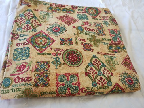 Vintage medieval celtic - or,